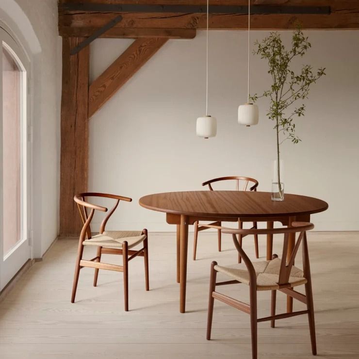 spisestoler i eik fra carl hansen